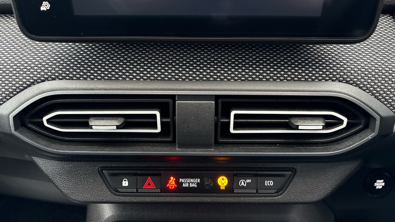 Used Dacia Sandero 2023 for sale - 76818774: Photo 28