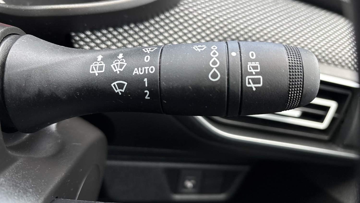 Used Dacia Sandero 2023 for sale - 76818774: Photo 37