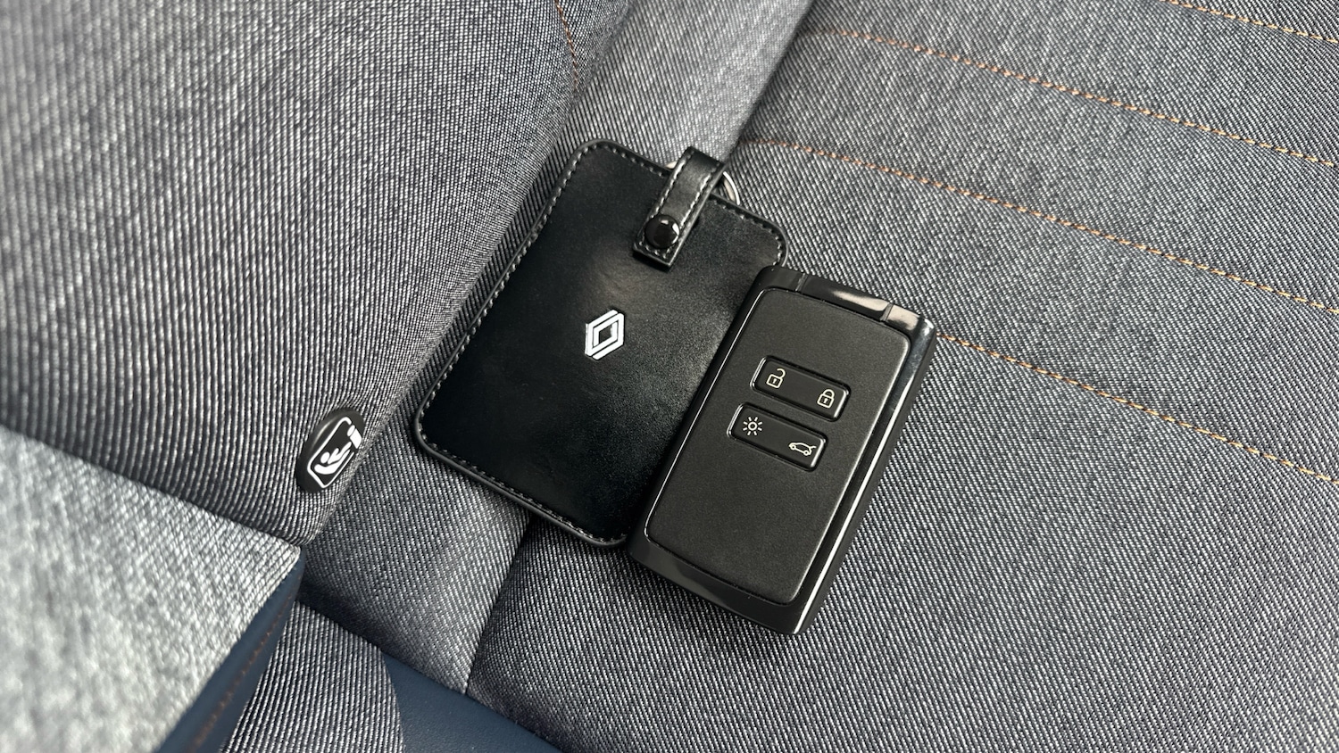 Used Renault 4 2025 for sale - 76344552: Photo 20