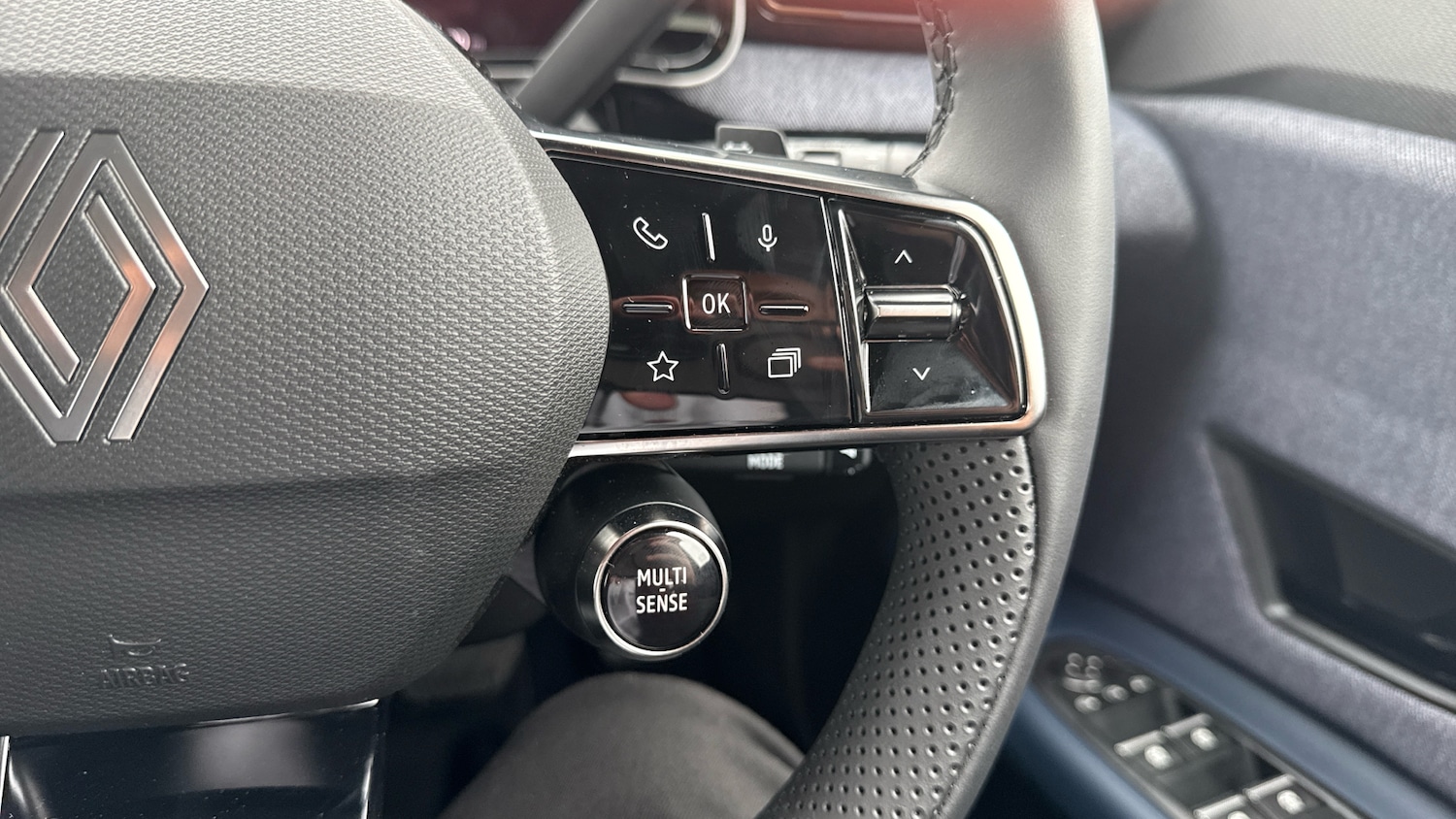 Used Renault 4 2025 for sale - 76344552: Photo 28