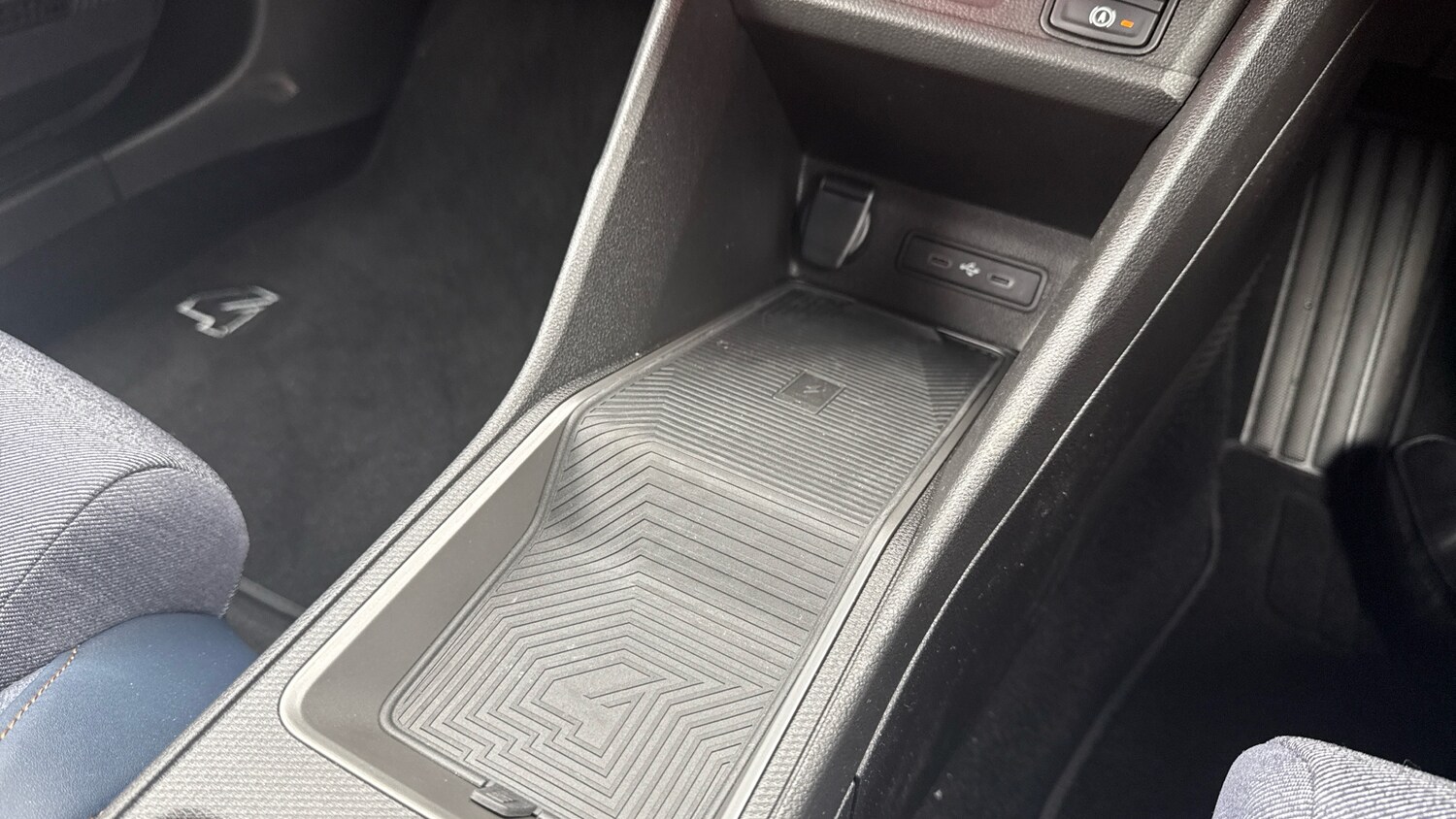 Used Renault 4 2025 for sale - 76344552: Photo 33