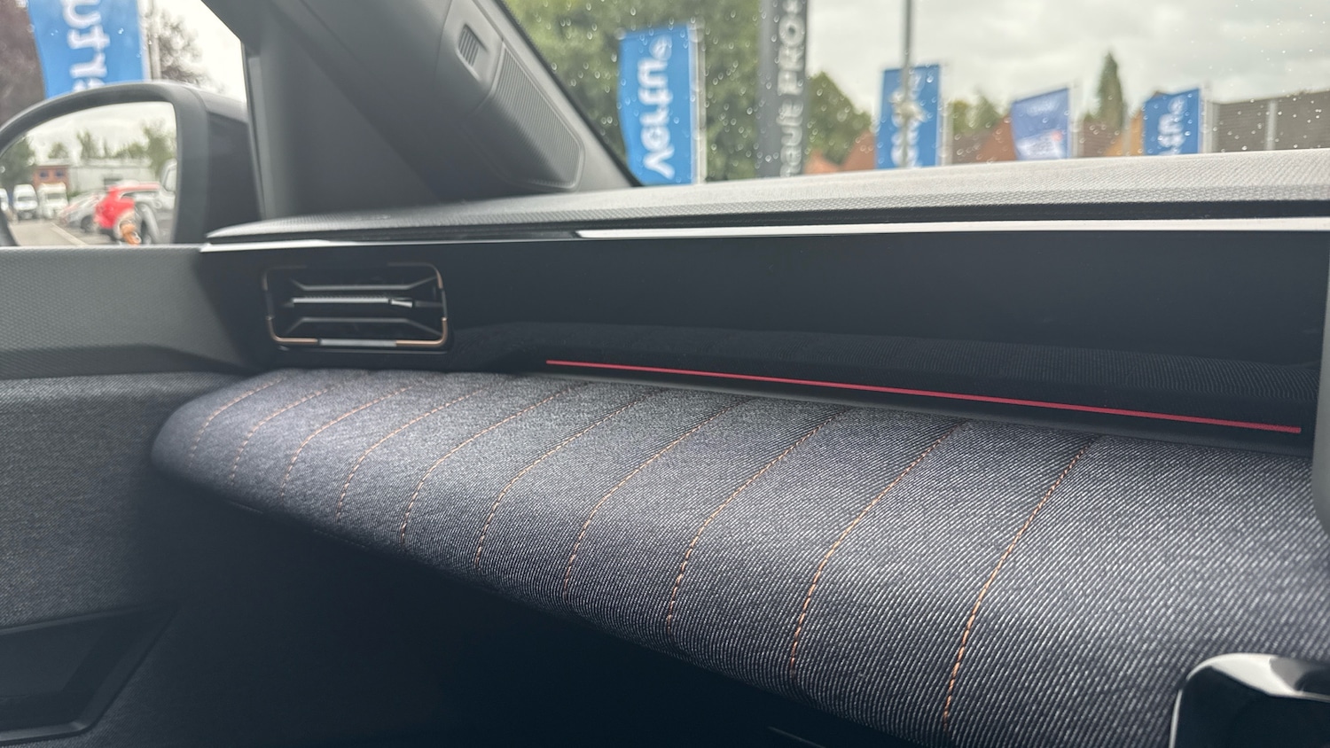 Used Renault 4 2025 for sale - 76344552: Photo 35