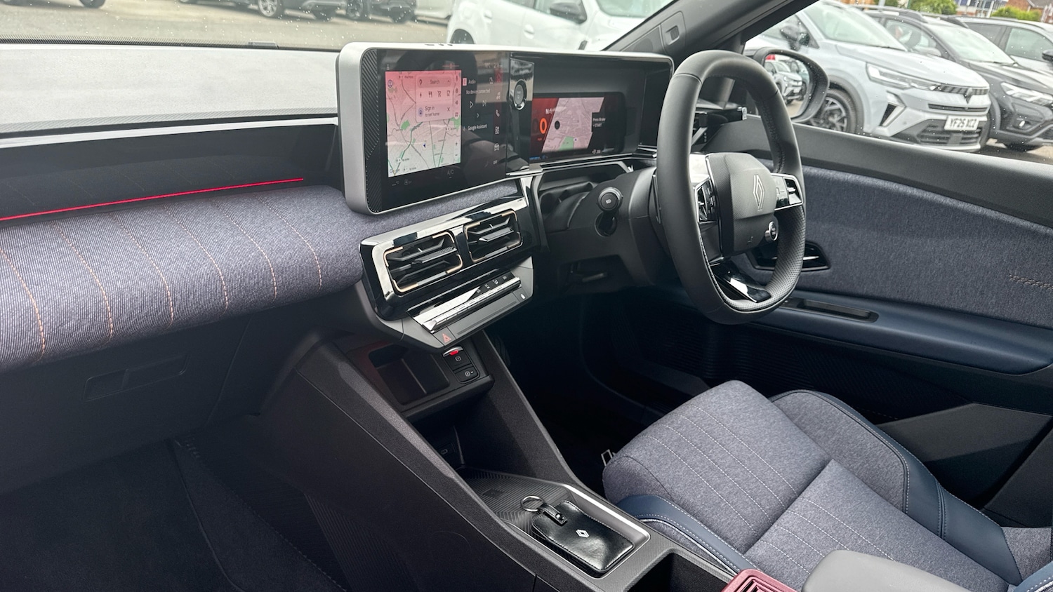 Used Renault 4 2025 for sale - 76344552: Photo 9