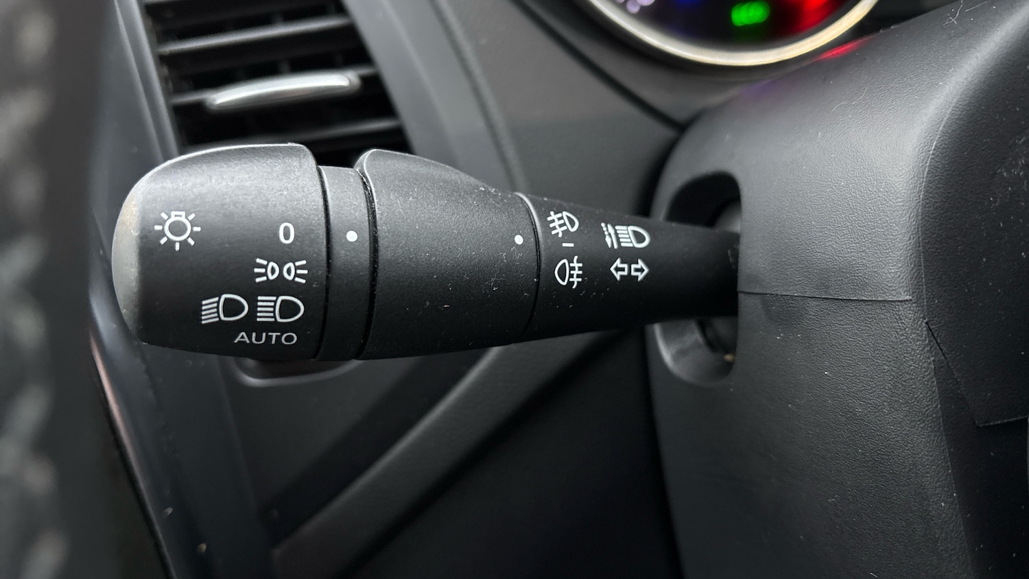 Used Renault Captur 2019 for sale - 77460168: Photo 36