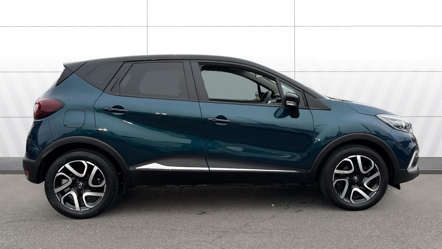 Used Renault Captur 2019 for sale - 77460168: Photo 5