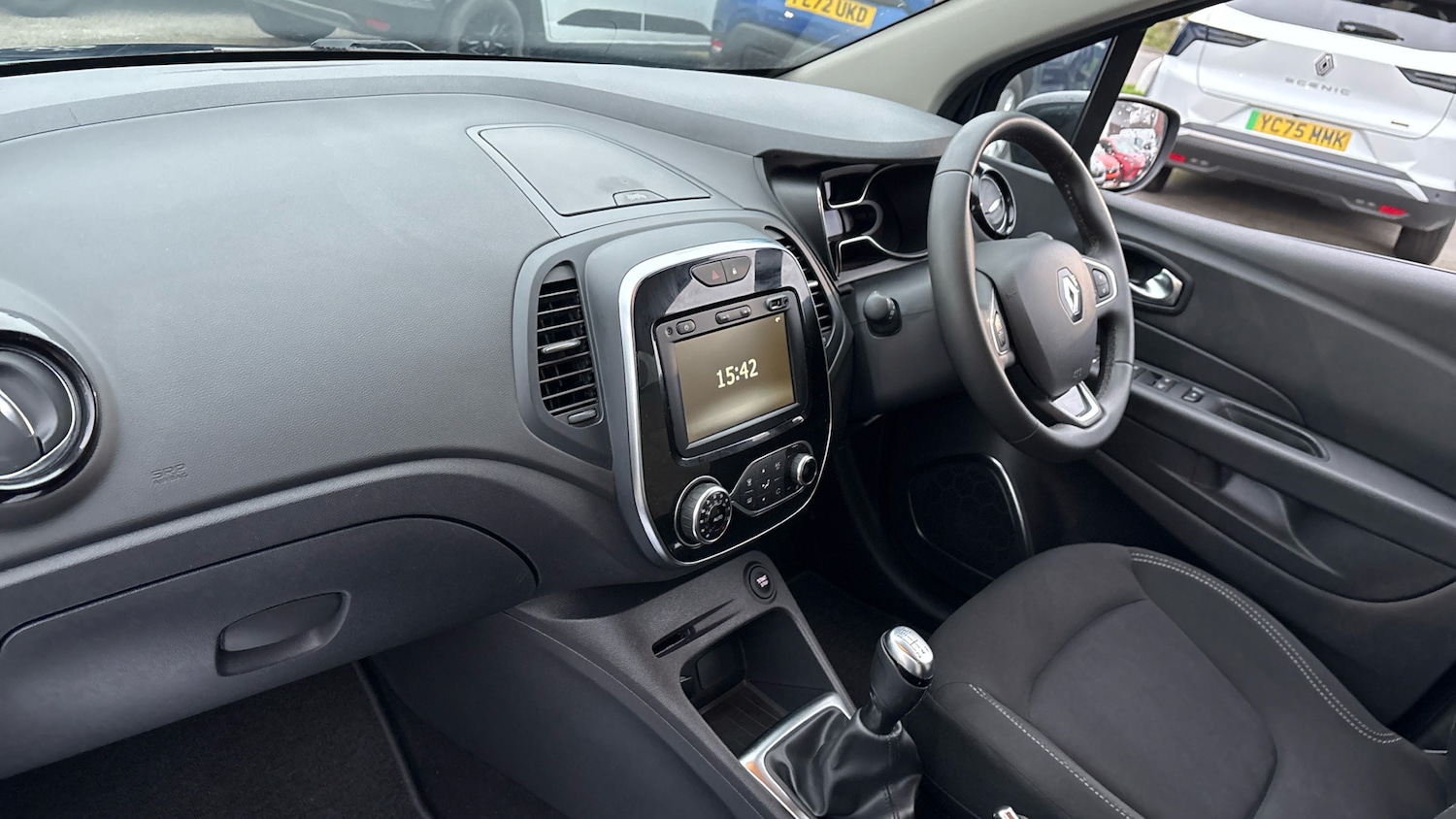 Used Renault Captur 2019 for sale - 77460168: Photo 9