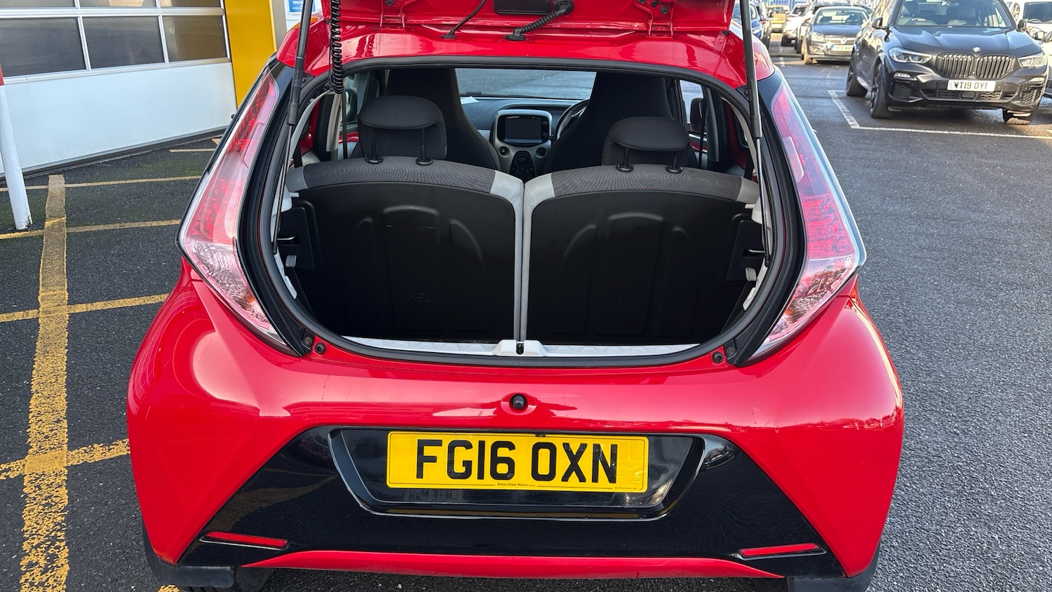 Used Toyota AYGO 2016 for sale - 77363943: Photo 4