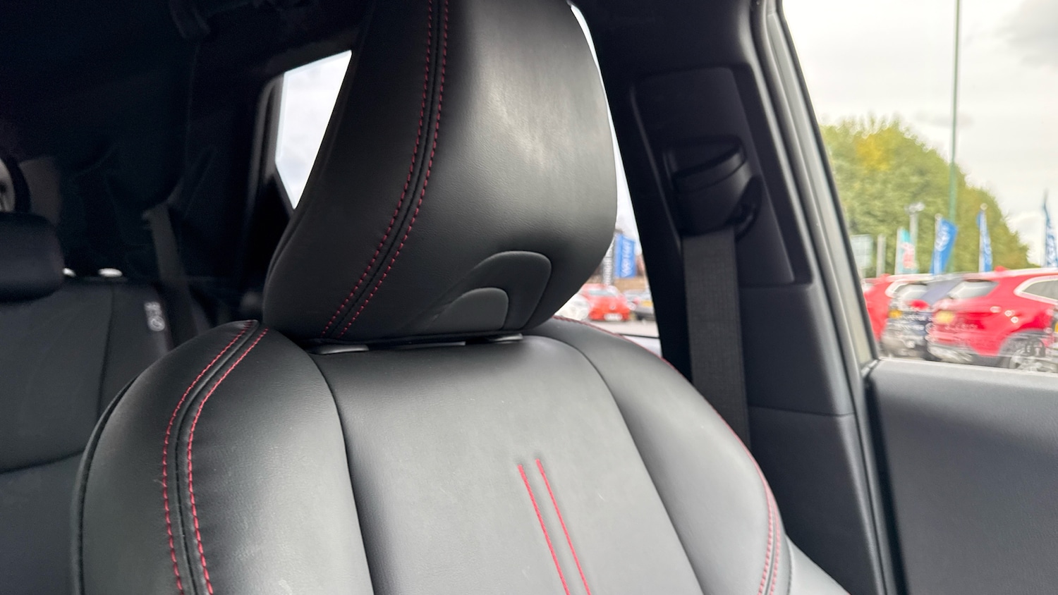 Used Lexus LBX 2024 for sale - 76157691: Photo 33