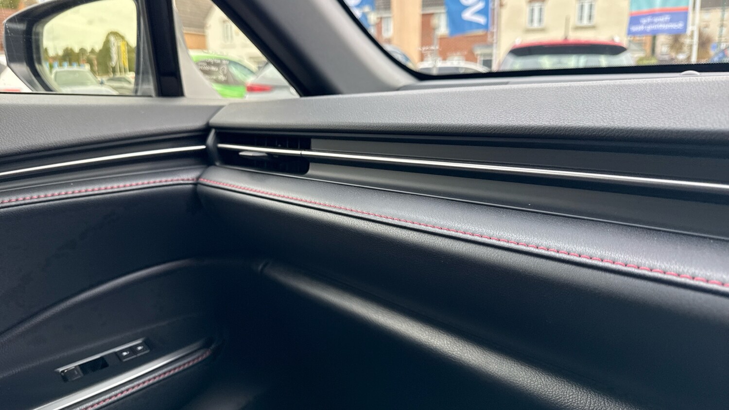 Used Lexus LBX 2024 for sale - 76157691: Photo 34