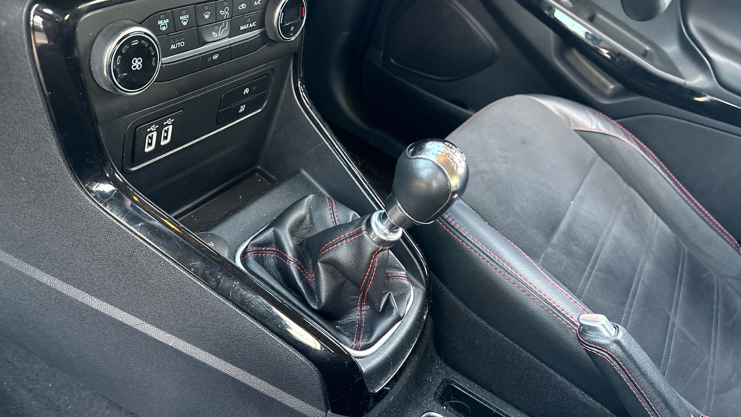 Used Ford Ecosport 2019 for sale - 76779267: Photo 13