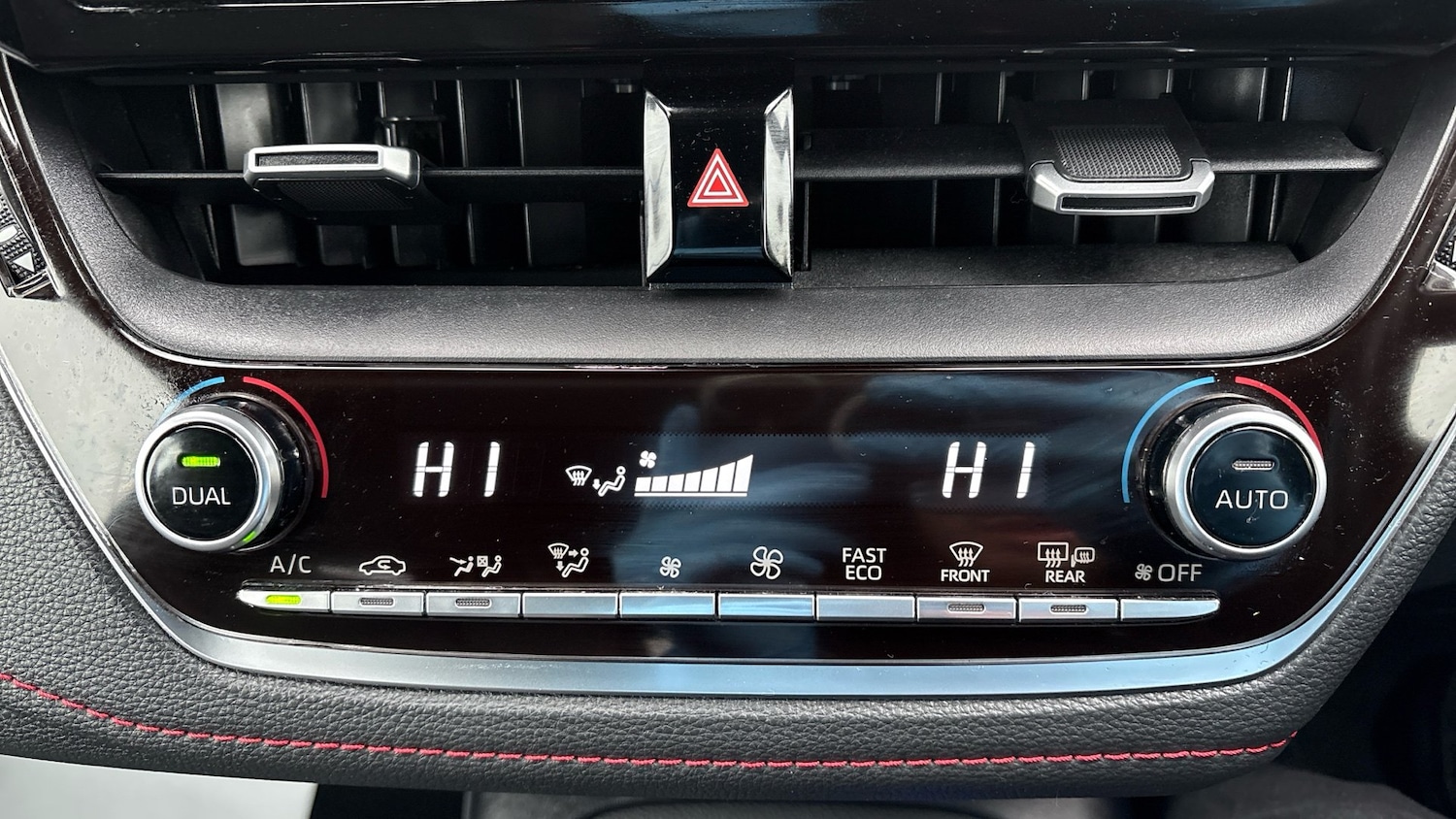 Used Toyota Corolla 2020 for sale - 77128093: Photo 27