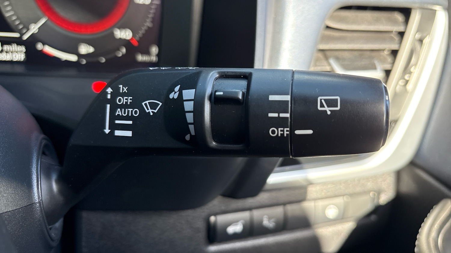 Used Nissan Qashqai 2023 for sale - 77963060: Photo 41