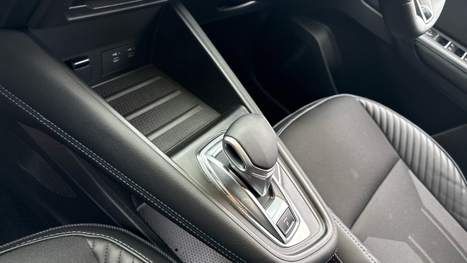 Used Renault Other 2024 for sale - 77353522: Photo 13