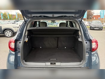 Used Renault Captur 2020 for sale - 78270534: Photo