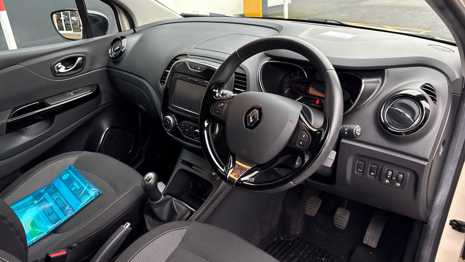 Used Renault Captur 2015 for sale - 77420965: Photo 11