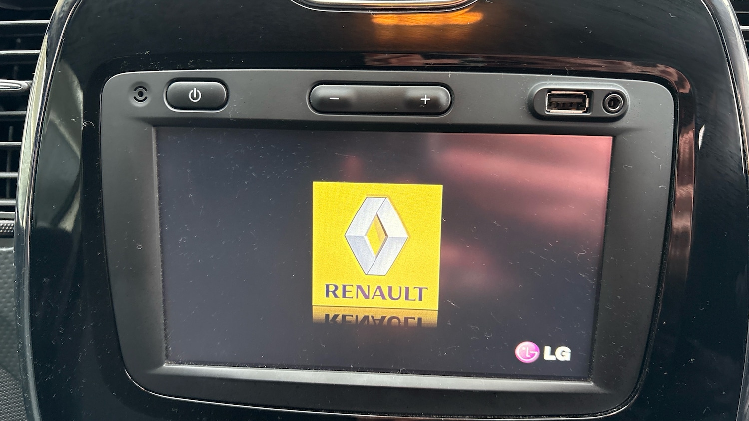 Used Renault Captur 2015 for sale - 77420965: Photo 12