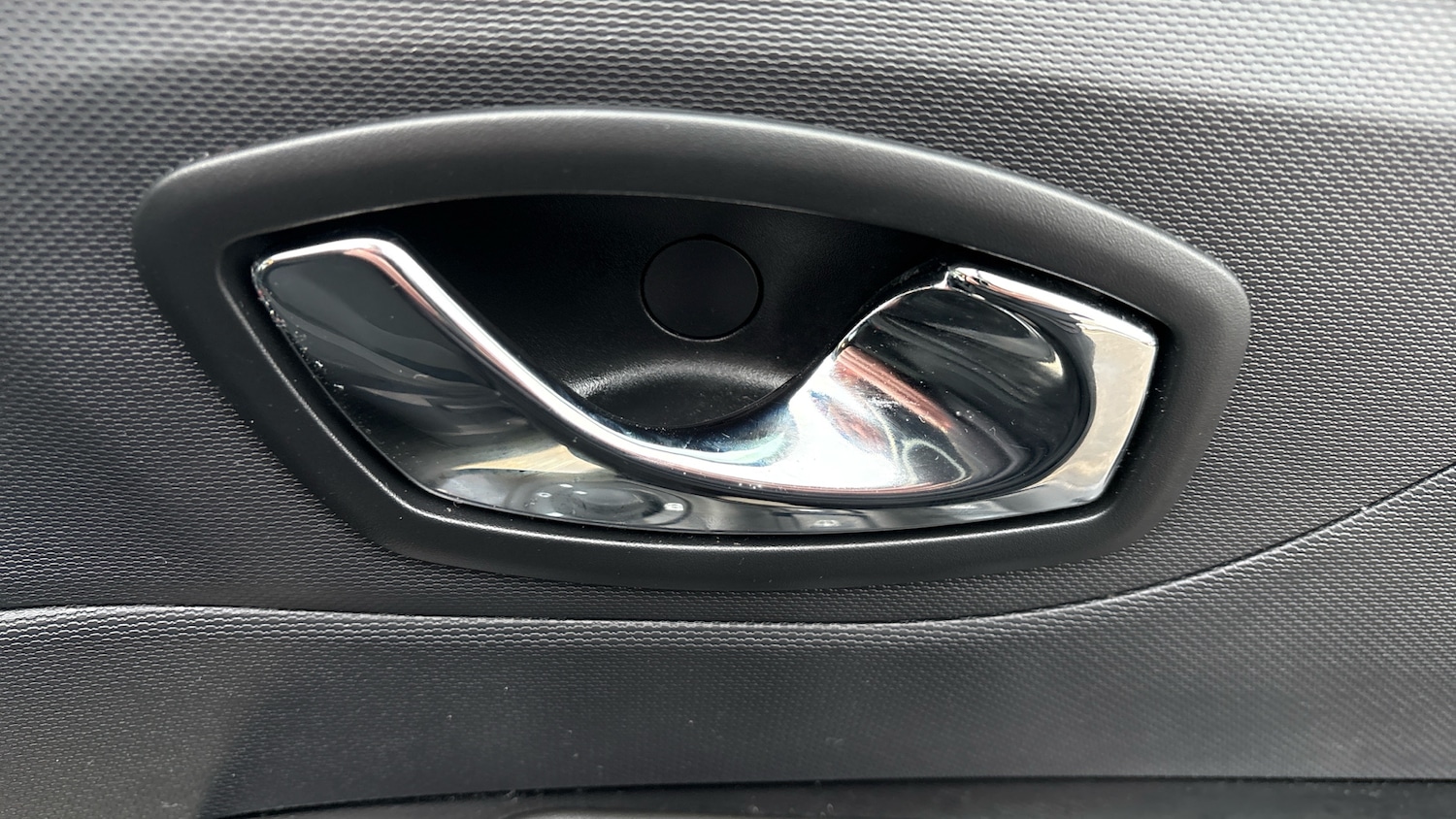 Used Renault Captur 2015 for sale - 77420965: Photo 43