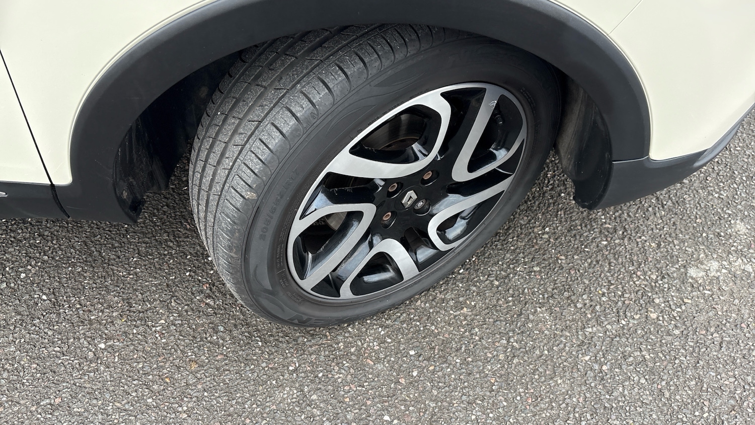 Used Renault Captur 2015 for sale - 77420965: Photo 48