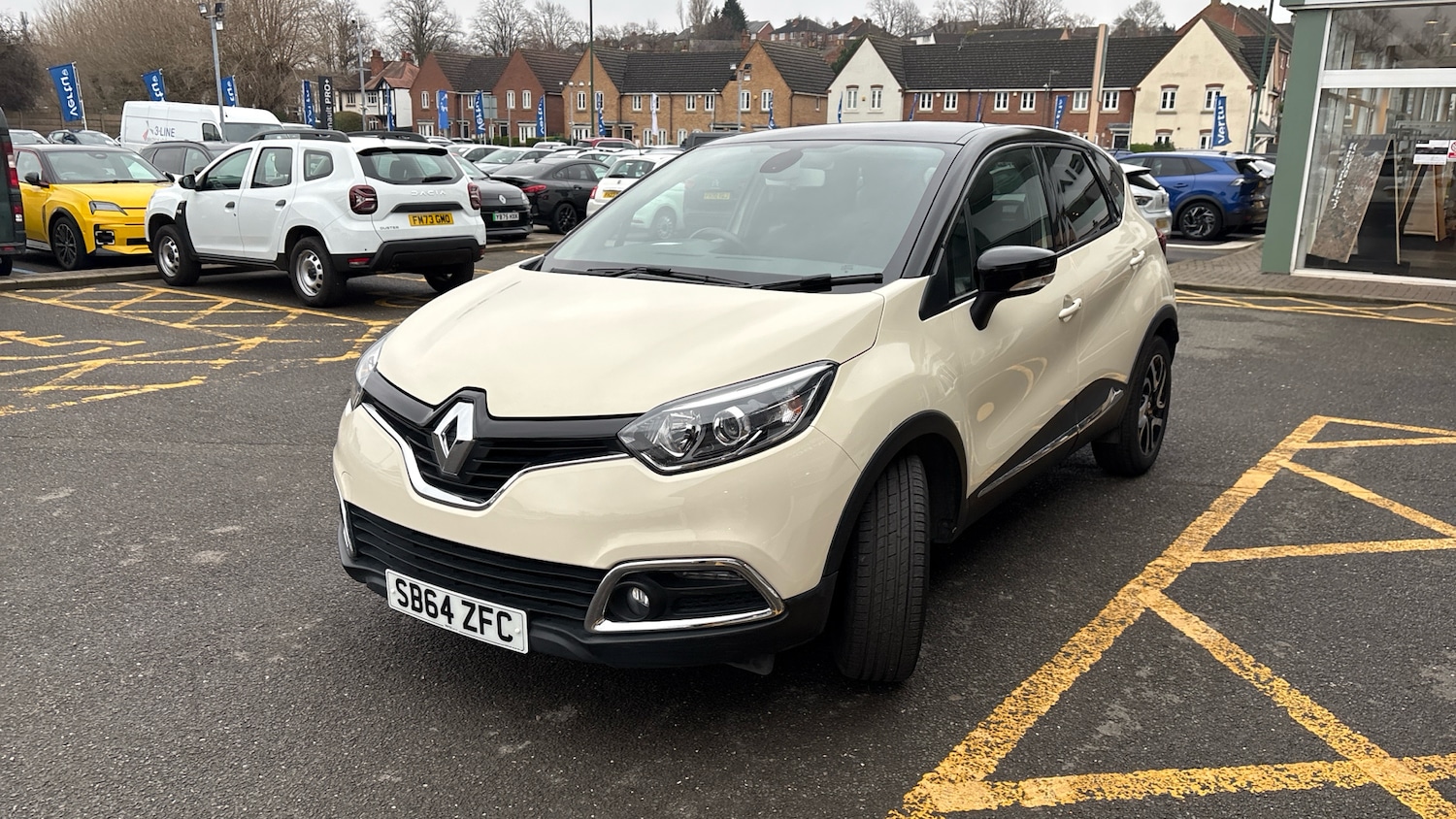 Used Renault Captur 2015 for sale - 77420965: Photo 51
