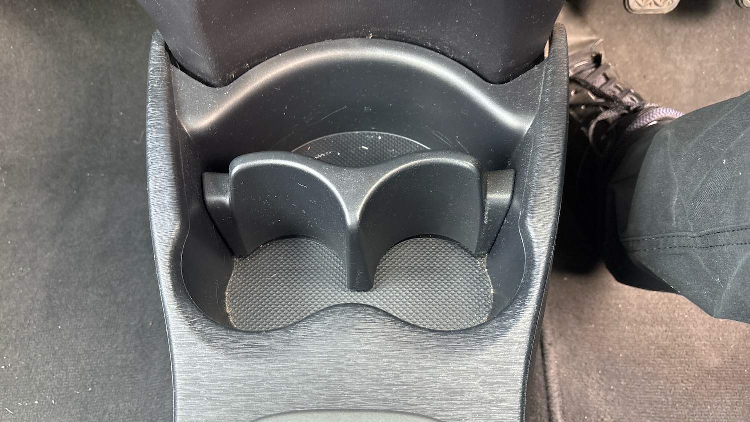 Used Toyota Yaris 2013 for sale - 76467915: Photo 27