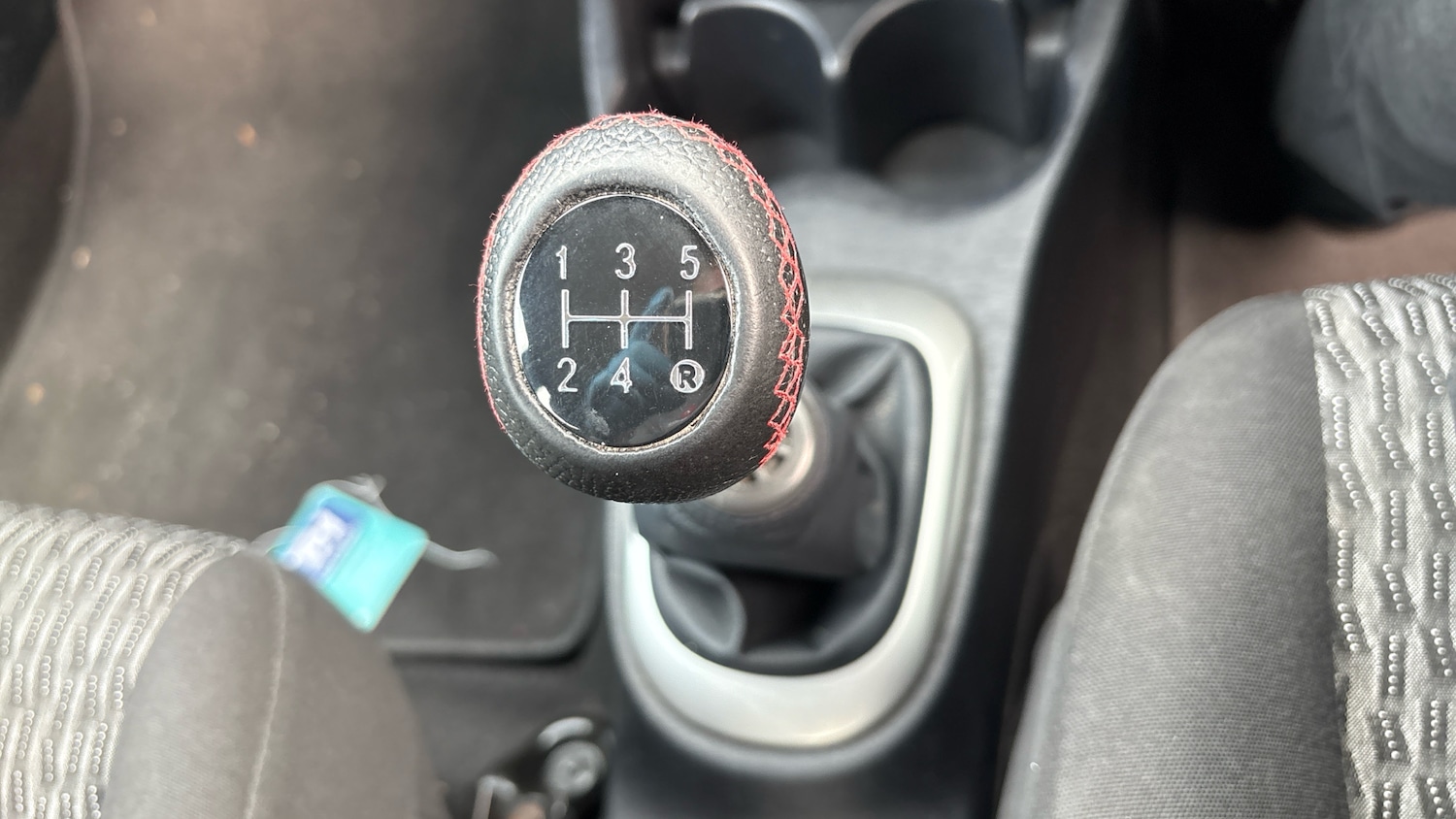 Used Toyota Yaris 2013 for sale - 76467915: Photo 28