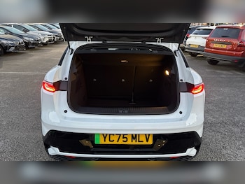 Used Renault Megane E Tech 2025 for sale - 76945794: Photo