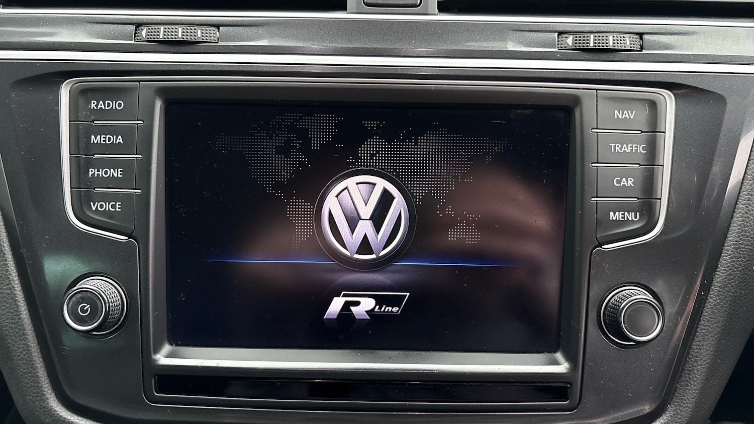 Used Volkswagen Tiguan 2017 for sale - 76566161: Photo 12