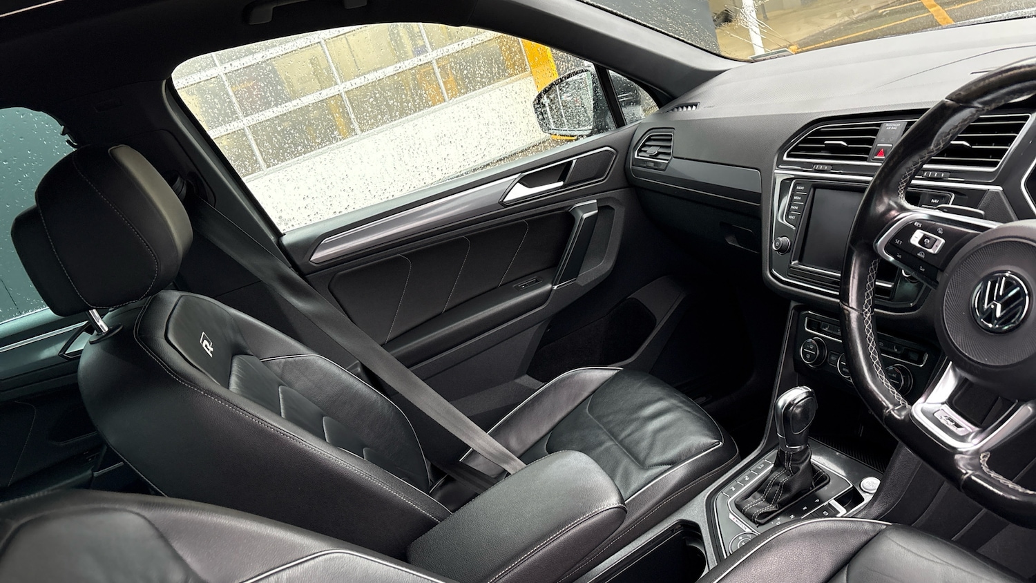 Used Volkswagen Tiguan 2017 for sale - 76566161: Photo 14