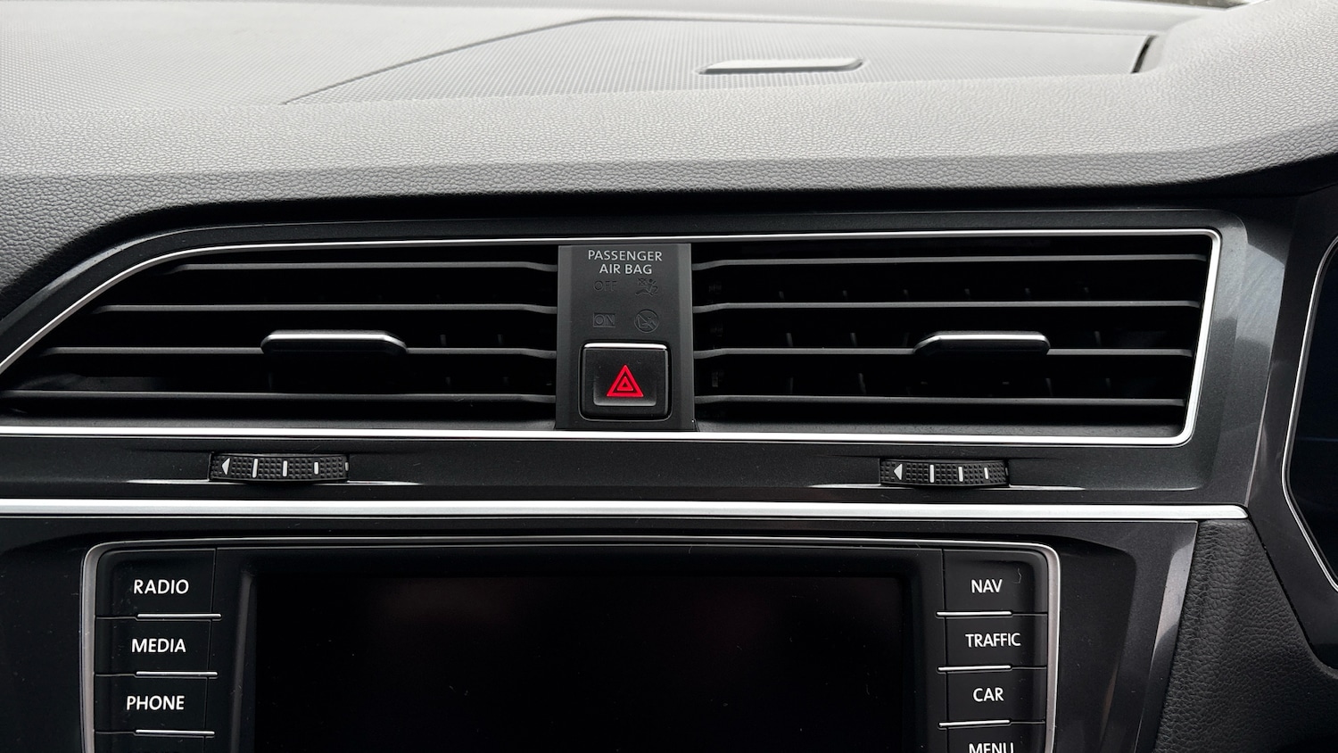 Used Volkswagen Tiguan 2017 for sale - 76566161: Photo 30