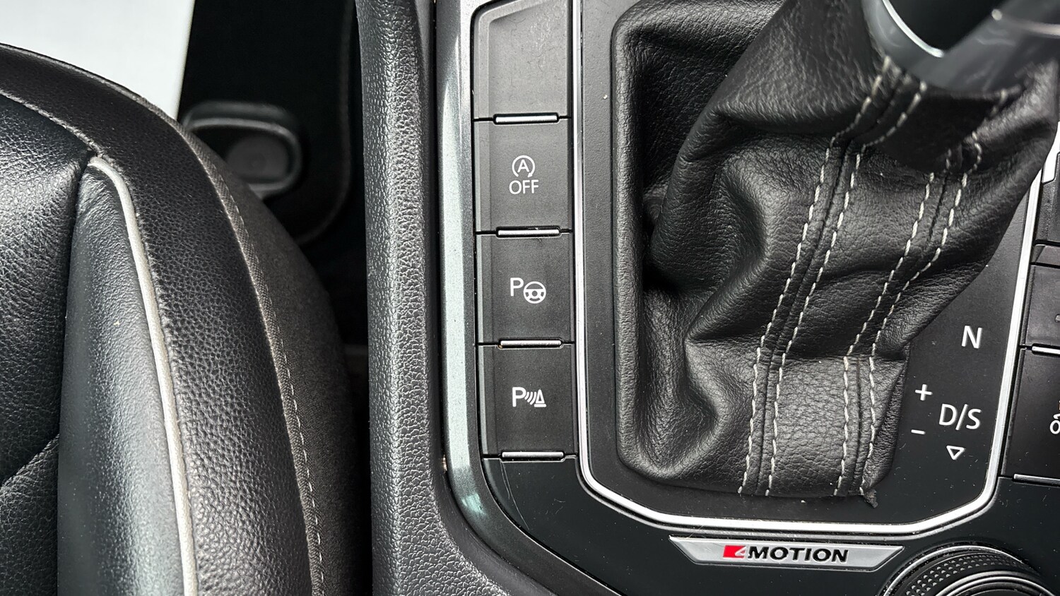 Used Volkswagen Tiguan 2017 for sale - 76566161: Photo 36