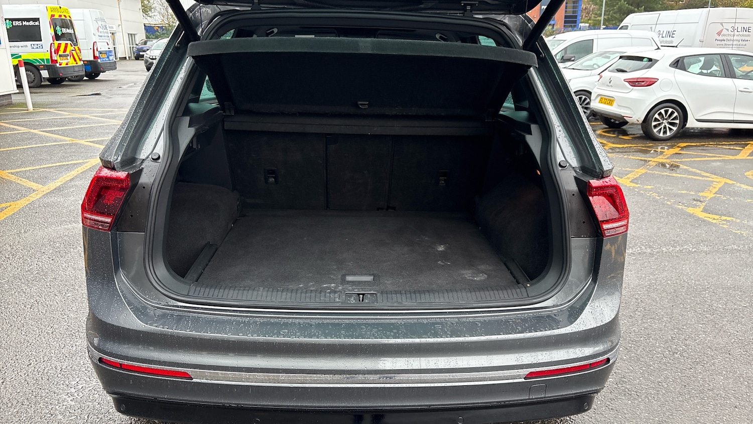 Used Volkswagen Tiguan 2017 for sale - 76566161: Photo 4