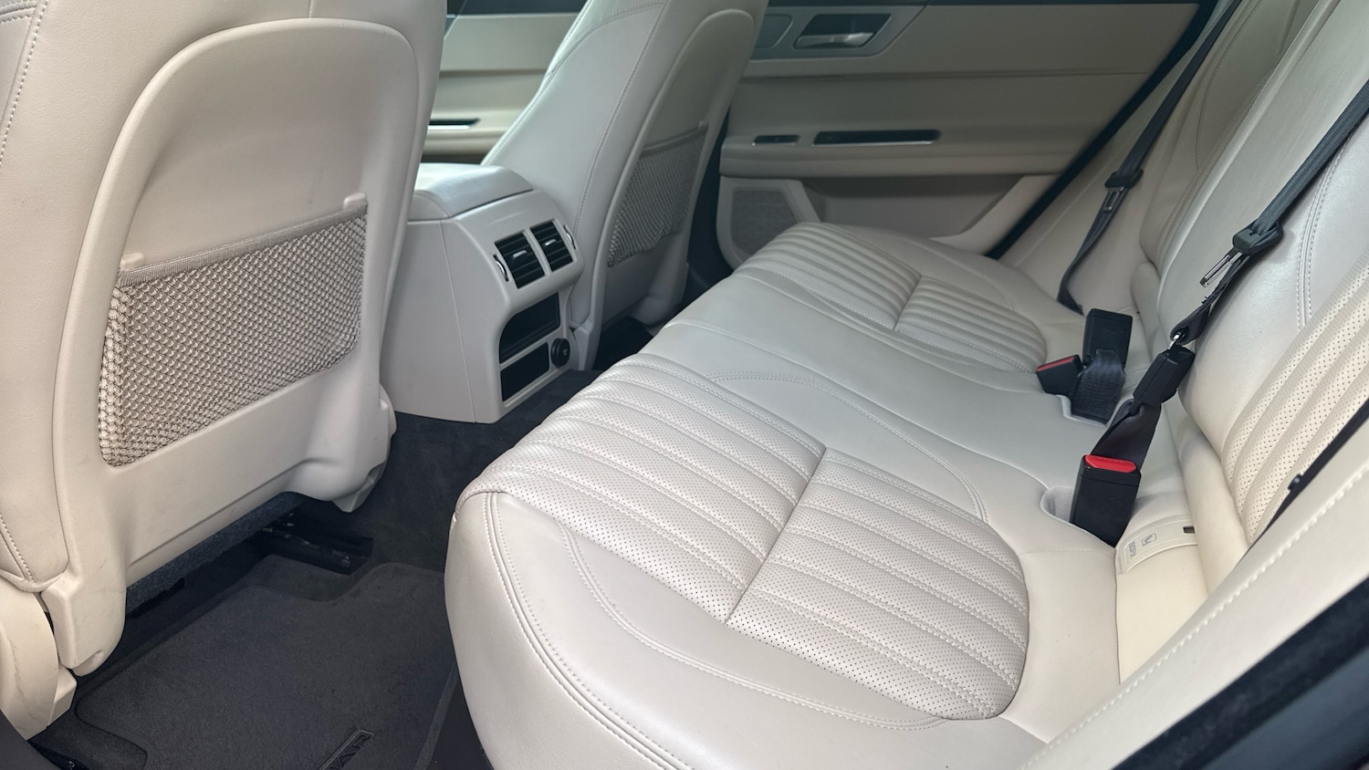 Used Jaguar XF 2018 for sale - 77324346: Photo 16