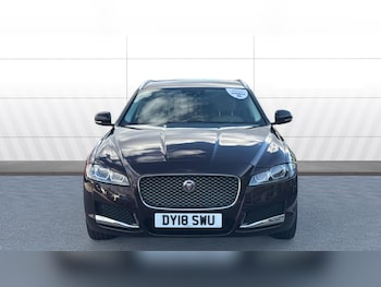 Used Jaguar XF 2018 for sale - 77324346: Photo