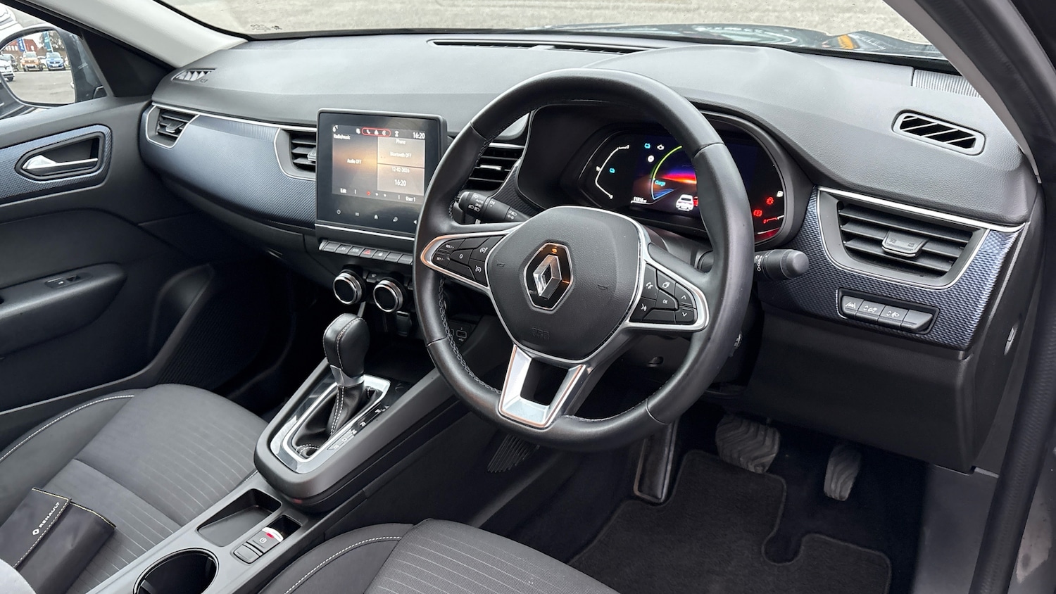 Used Renault Arkana 2023 for sale - 77672544: Photo 11