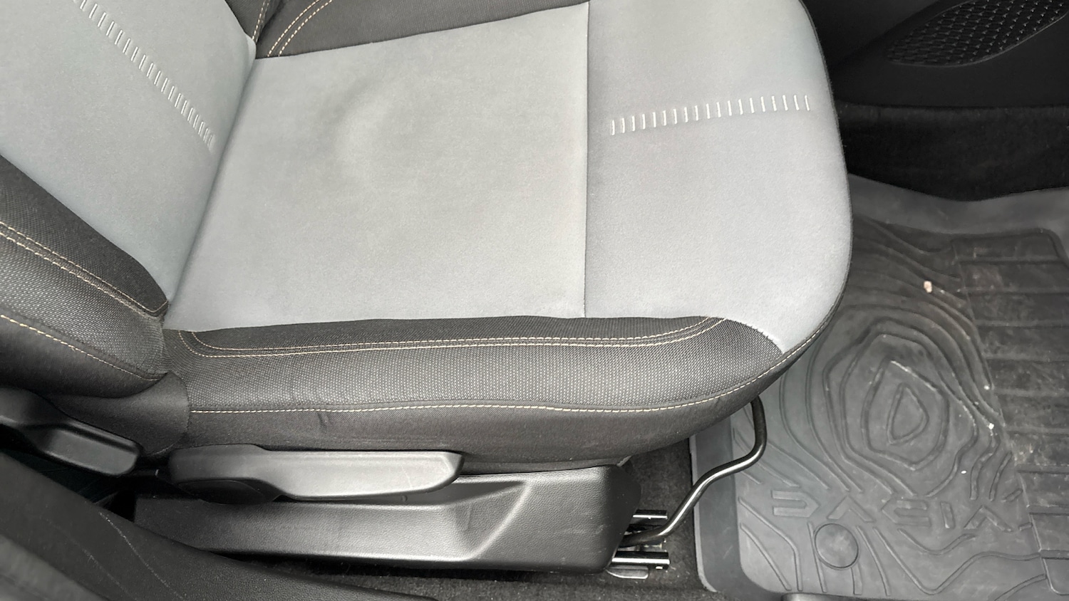 Used Dacia Jogger 2023 for sale - 77946997: Photo 50