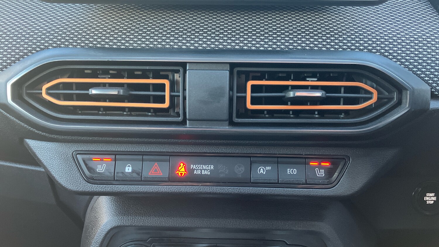 Used Dacia Sandero Stepway 2022 for sale - 77735501: Photo 27