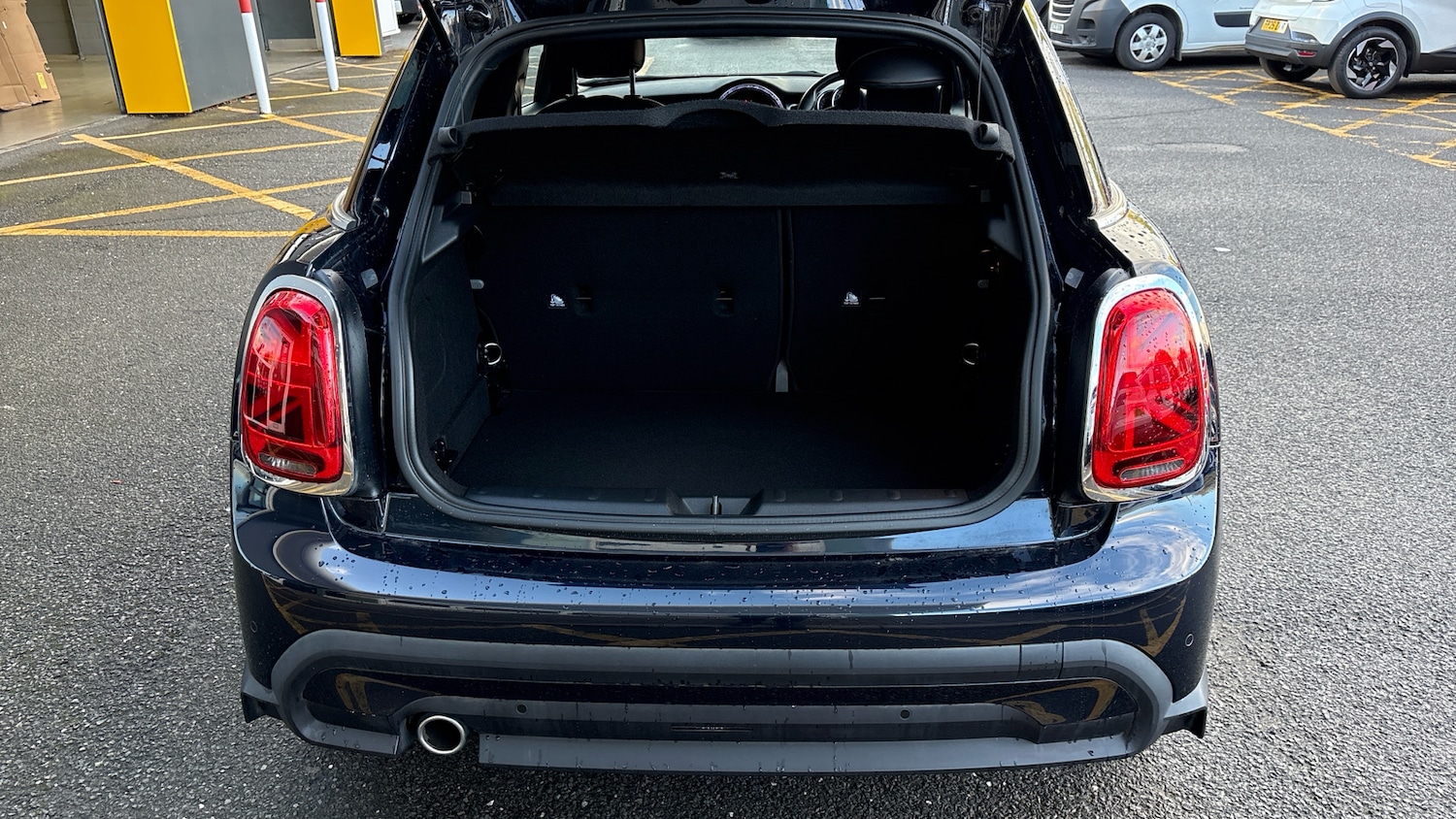 Used MINI Hatch 2022 for sale - 76332681: Photo 4