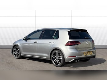 Used Volkswagen Golf 2018 for sale - 78370840: Photo