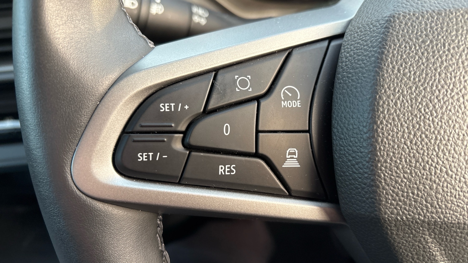 Used Dacia Bigster 2025 for sale - 76490449: Photo 23