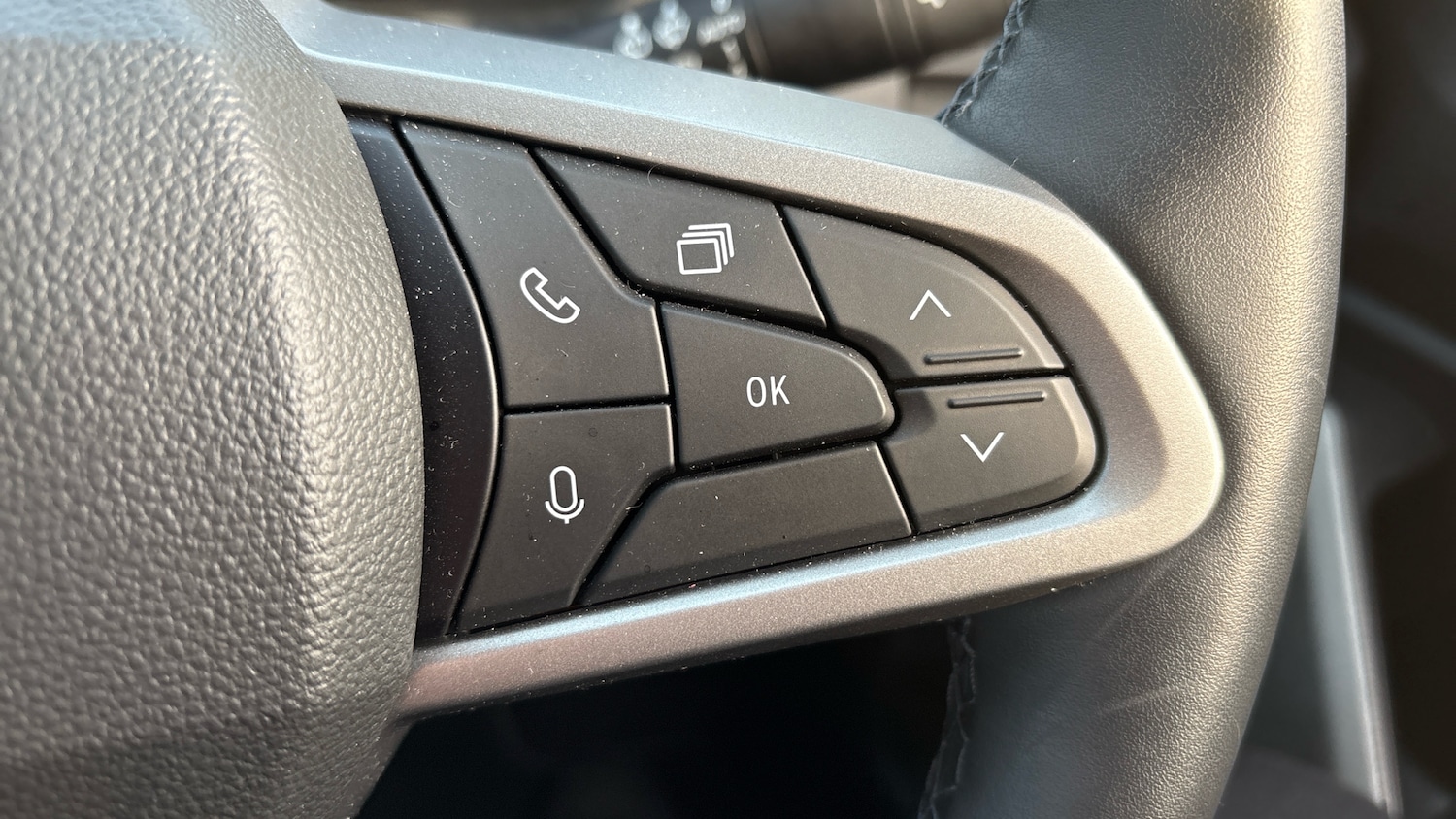 Used Dacia Bigster 2025 for sale - 76490449: Photo 24