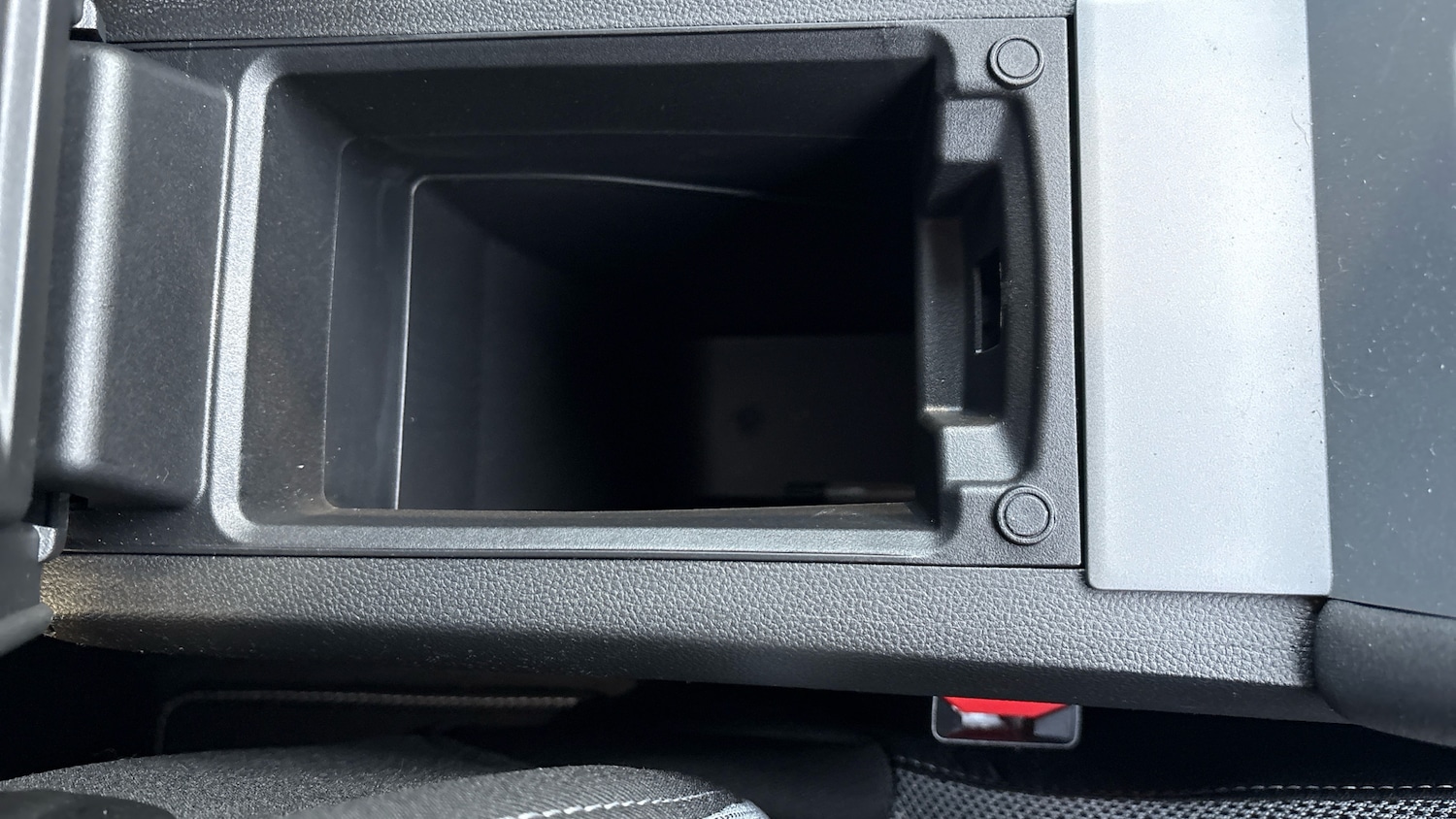 Used Dacia Bigster 2025 for sale - 76490449: Photo 33