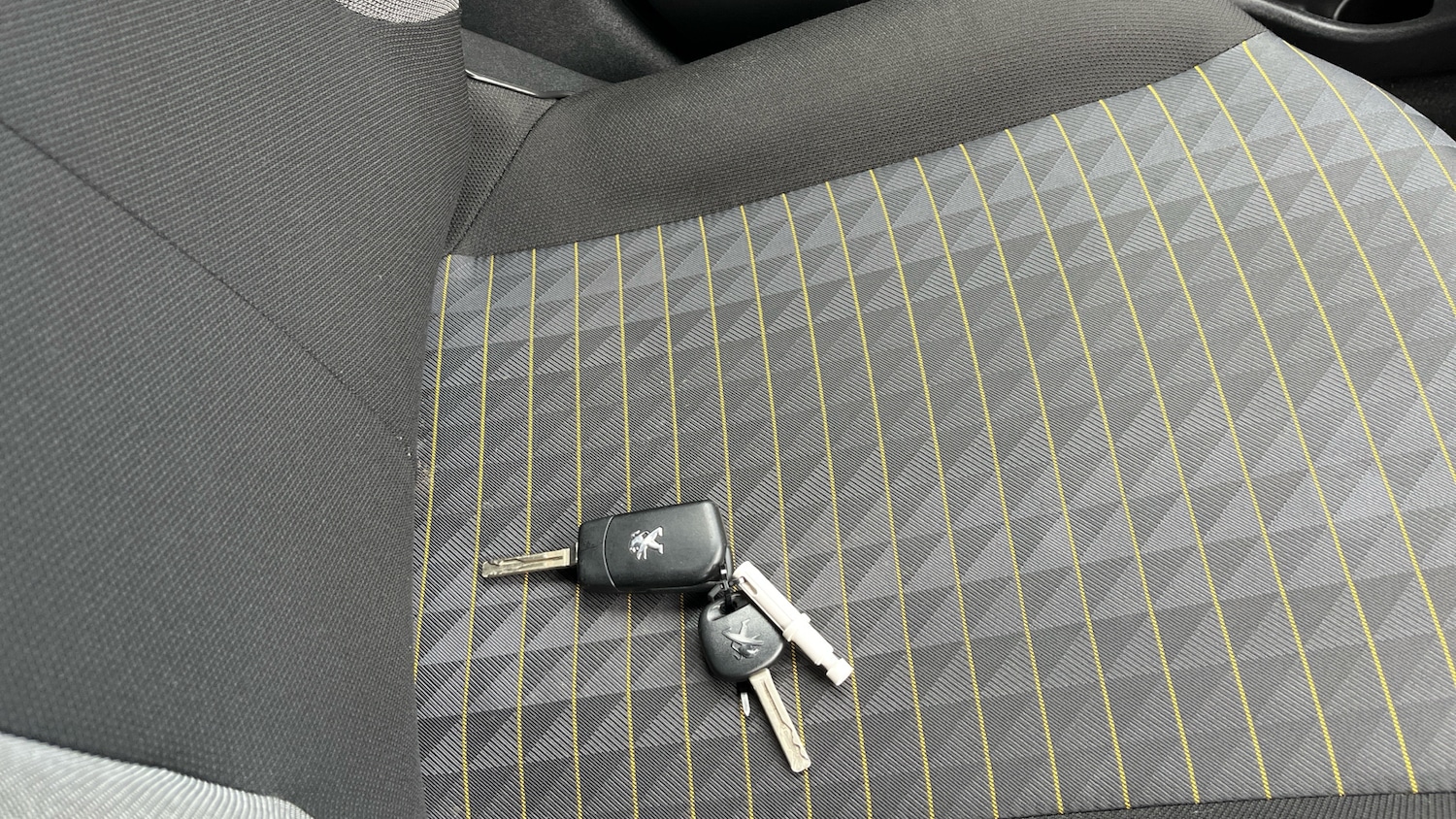 Used Peugeot 108 2022 for sale - 77932545: Photo 20