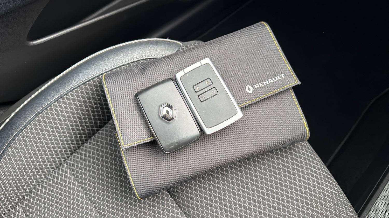 Used Renault Arkana 2022 for sale - 76393398: Photo 19