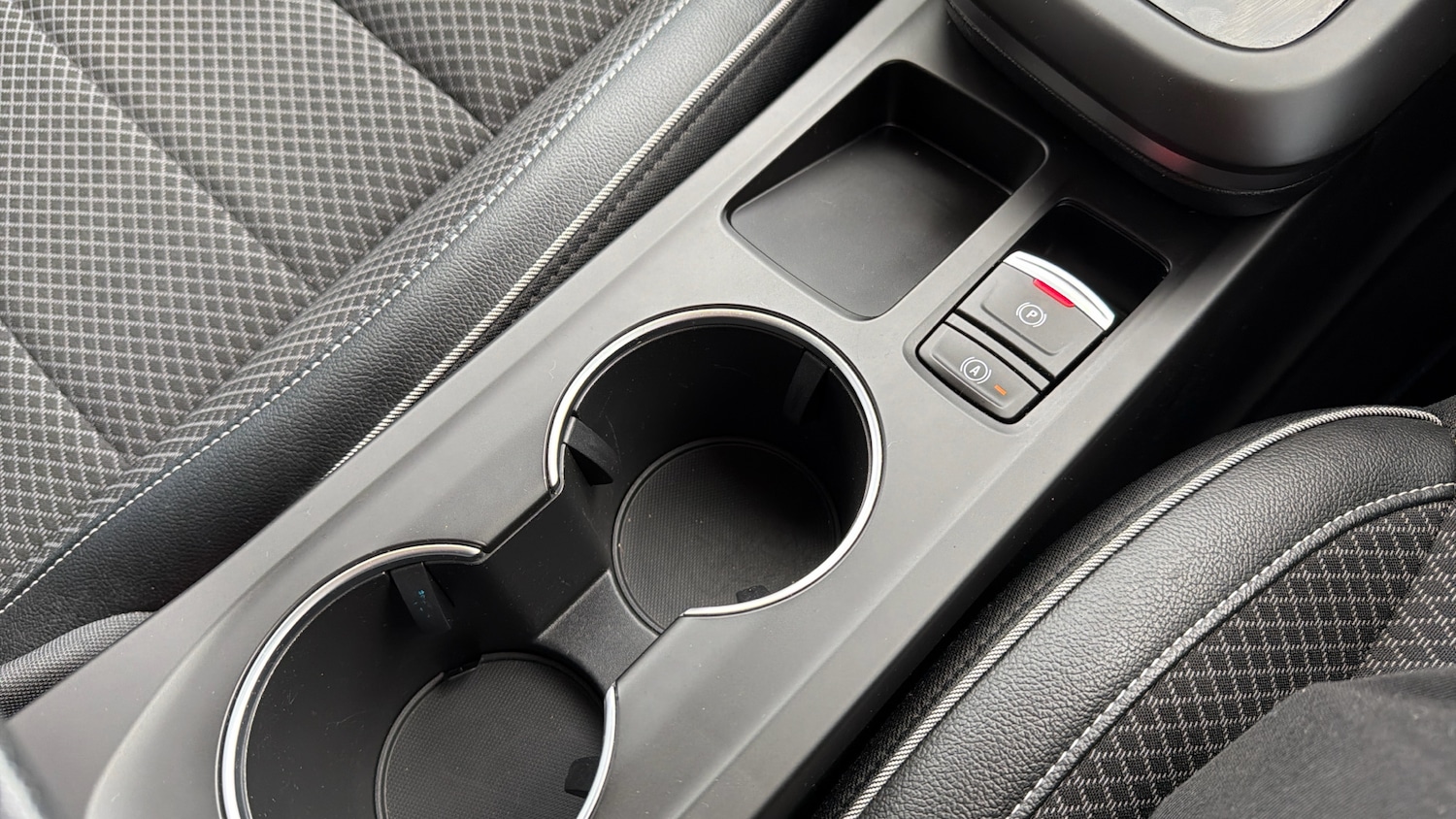 Used Renault Arkana 2022 for sale - 76393398: Photo 33