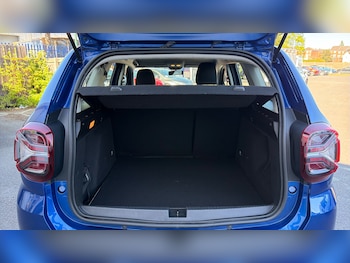 Used Dacia Duster 2022 for sale - 78357044: Photo