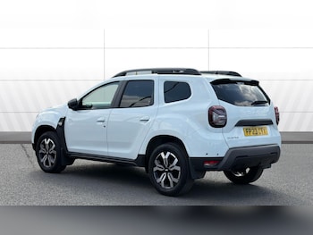 Used Dacia Duster 2023 for sale - 78485786: Photo