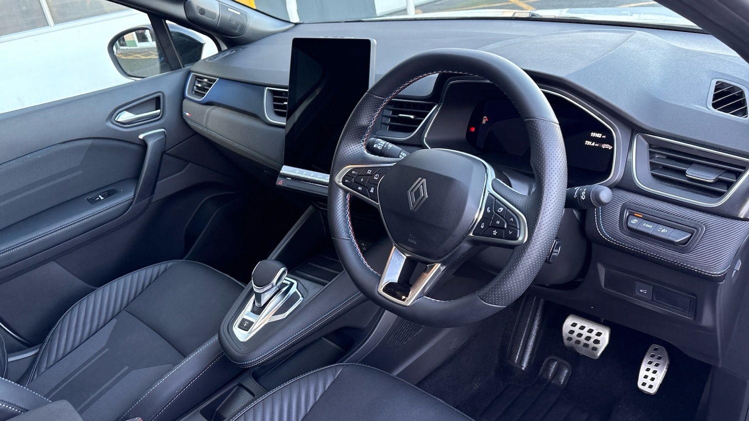 Used Renault Other 2024 for sale - 76974176: Photo 11