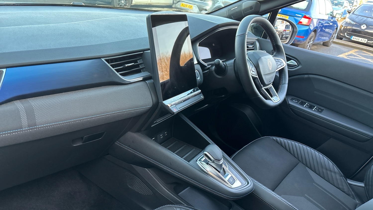 Used Renault Other 2024 for sale - 76974176: Photo 9