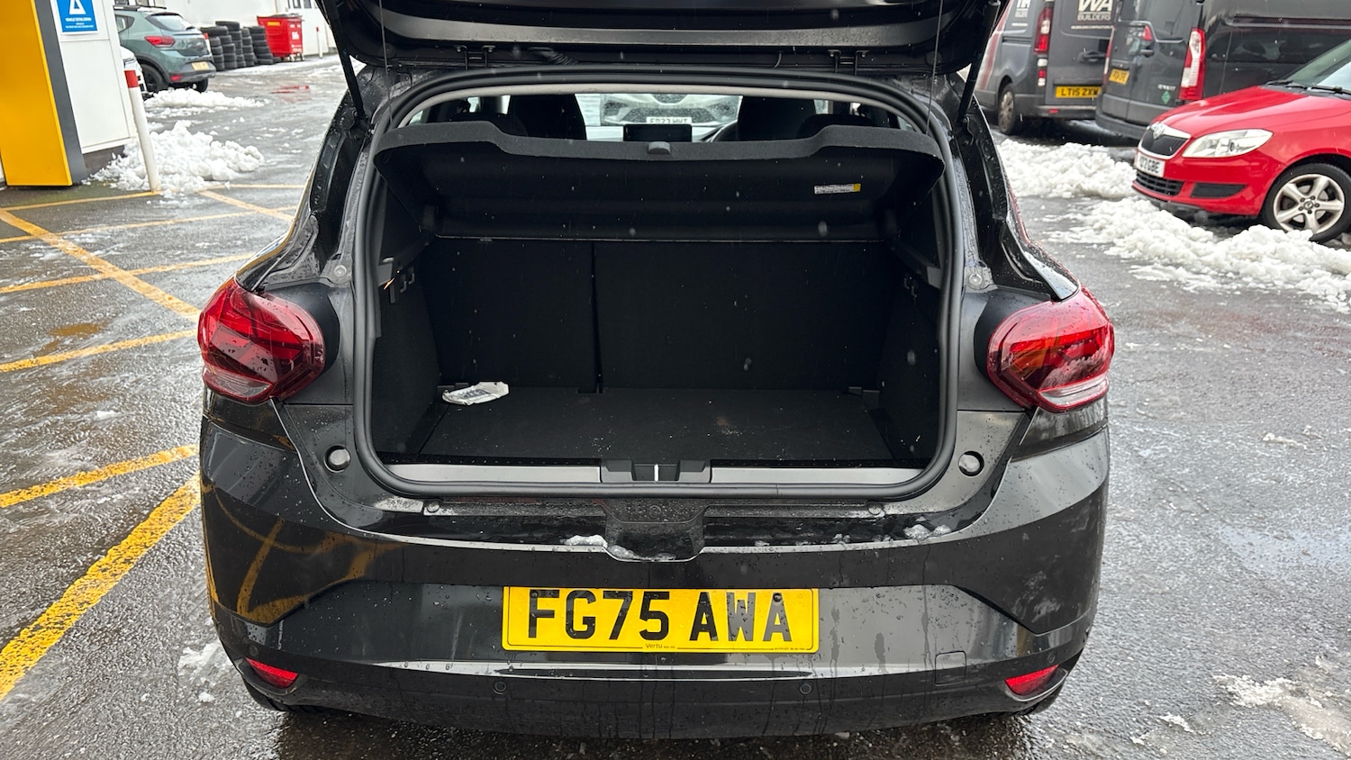 Used Dacia Sandero 2025 for sale - 76979693: Photo 4