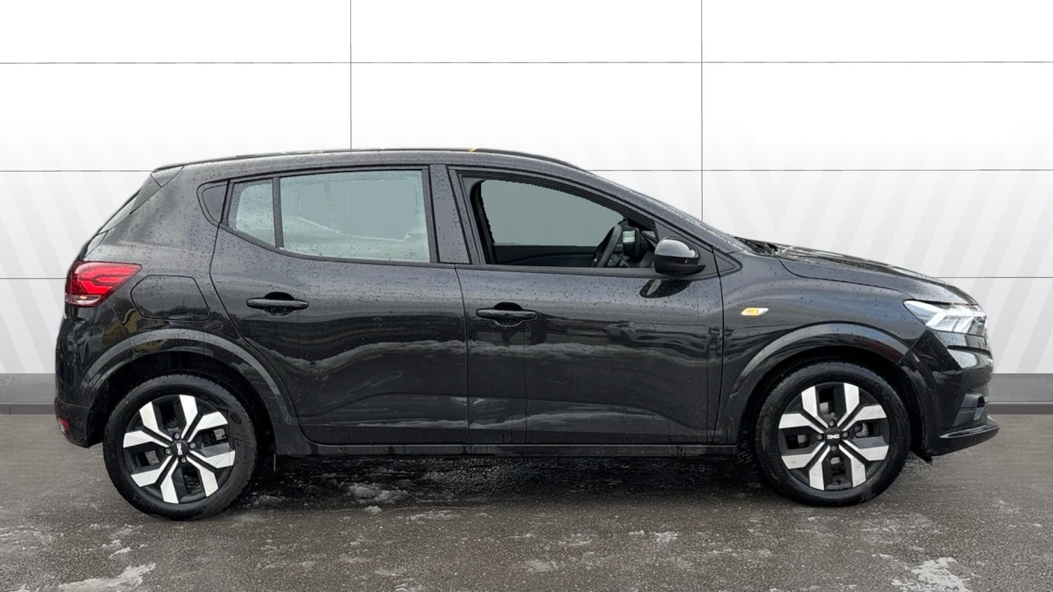 Used Dacia Sandero 2025 for sale - 76979693: Photo 5